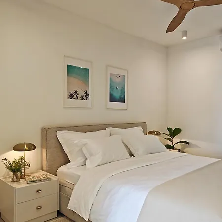 Melani Hvar Apartment