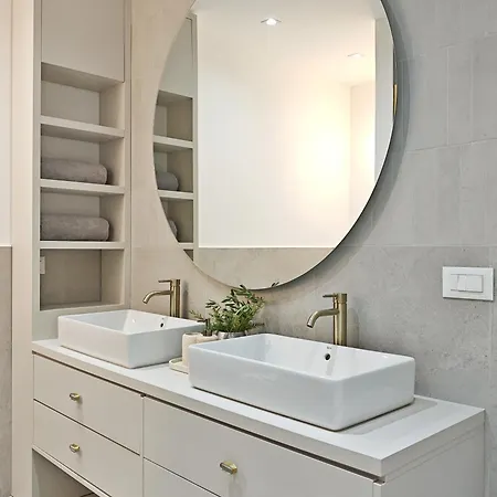 Melani Hvar Apartment